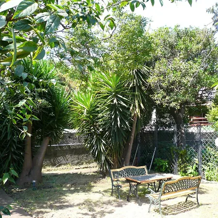 4 Bedrooms House With Sea View And Enclosed Garden At 1 Km Away From The Casa de Férias Riposto